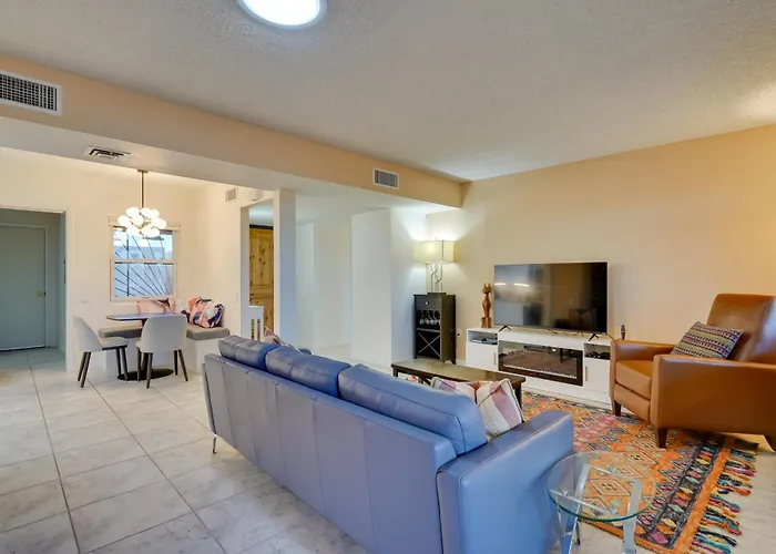 Tranquil Valley W/ Screened Porch Casa vacanze